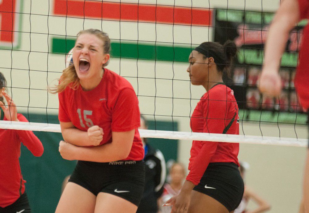 VOLLEYBALL: Oak Ridge snaps The Woodlands’ 50-match home win streak