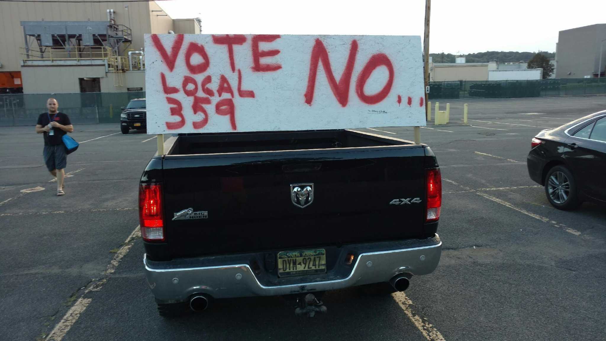 Momentive retirees see