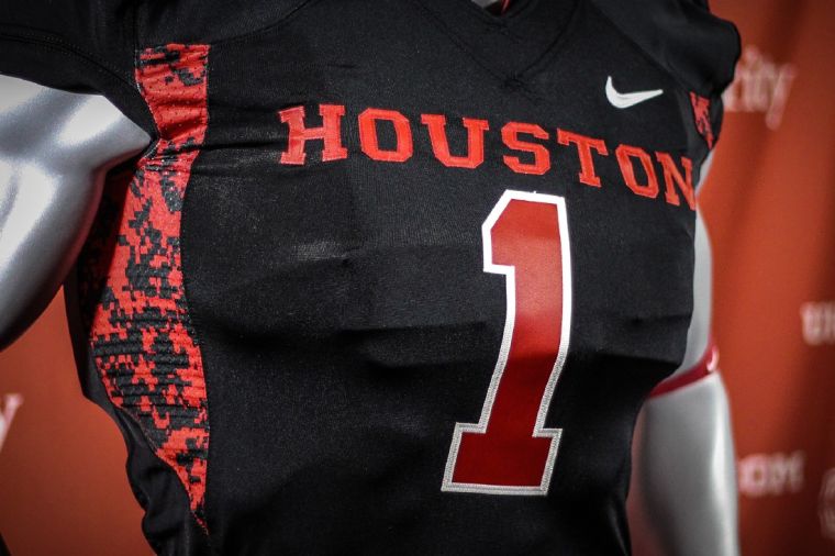 Houston Unveils Black Halloween Uniforms - University of Houston Athletics