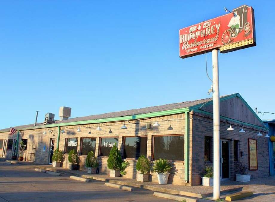 Popular Pearland restaurant owner Jasper ‘Big Humphrey’ Vitale passes