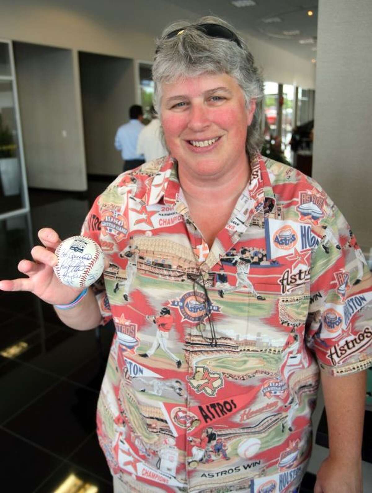 Astros legends touch base with Ron Carter Cadillac Clear Lake