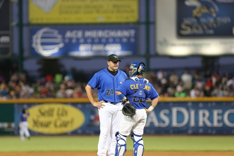 Clemens pitches 4 2-3 innings for Skeeters