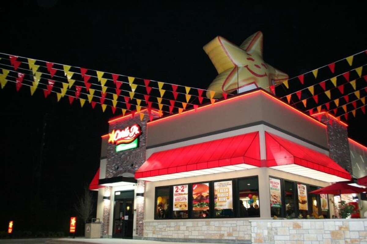 Carl’s Jr. opens in Summerwood