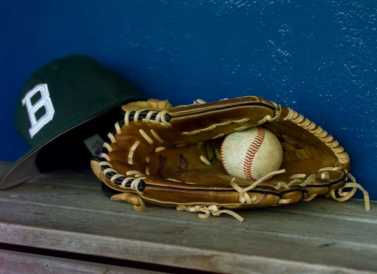 Hernandez leads Central to Bridgeport Baseball Classic championship