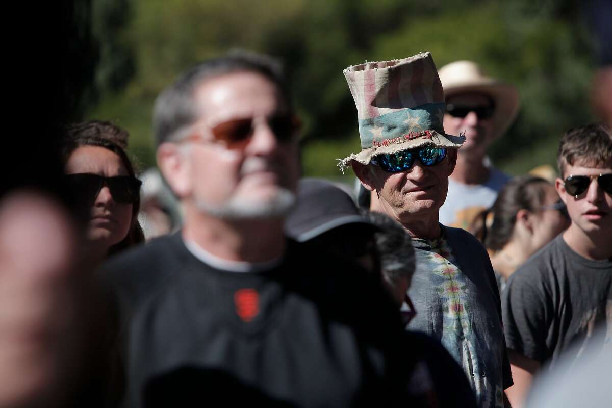 Cake lead singer John McCrea offers charged commentary at Hardly