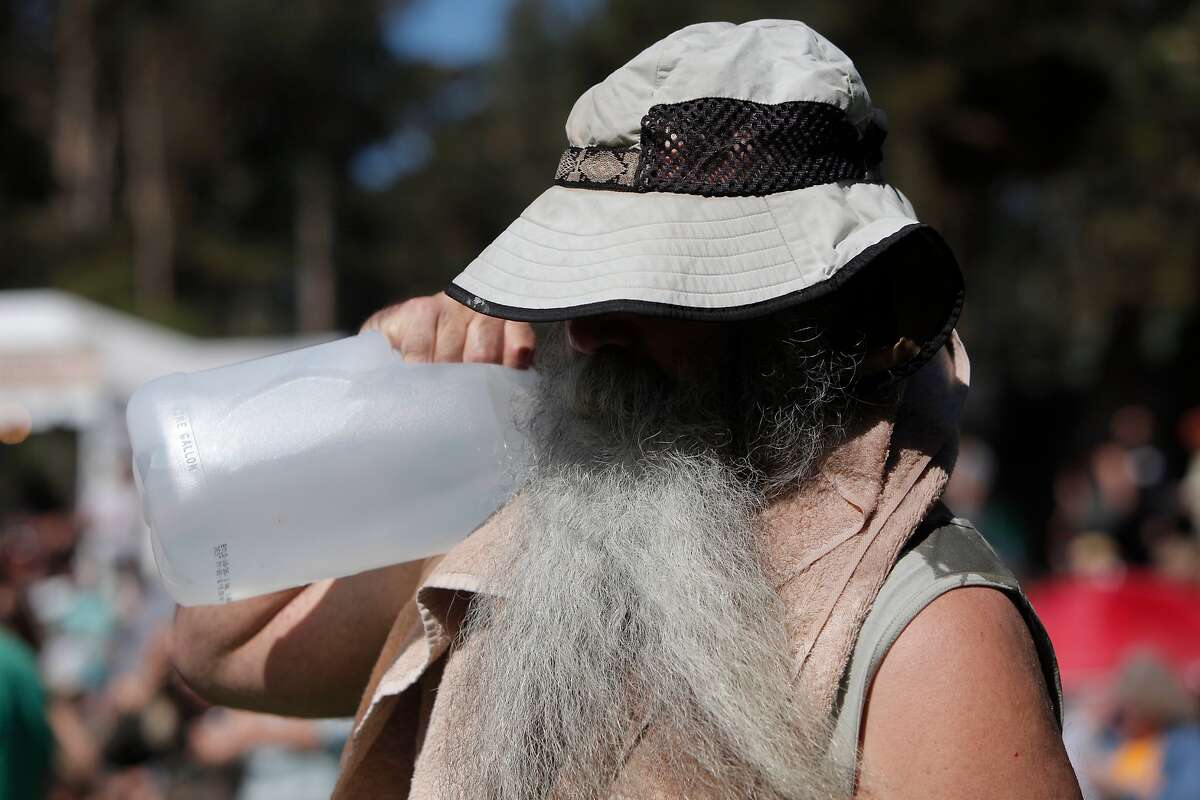 Cake lead singer John McCrea offers charged commentary at Hardly