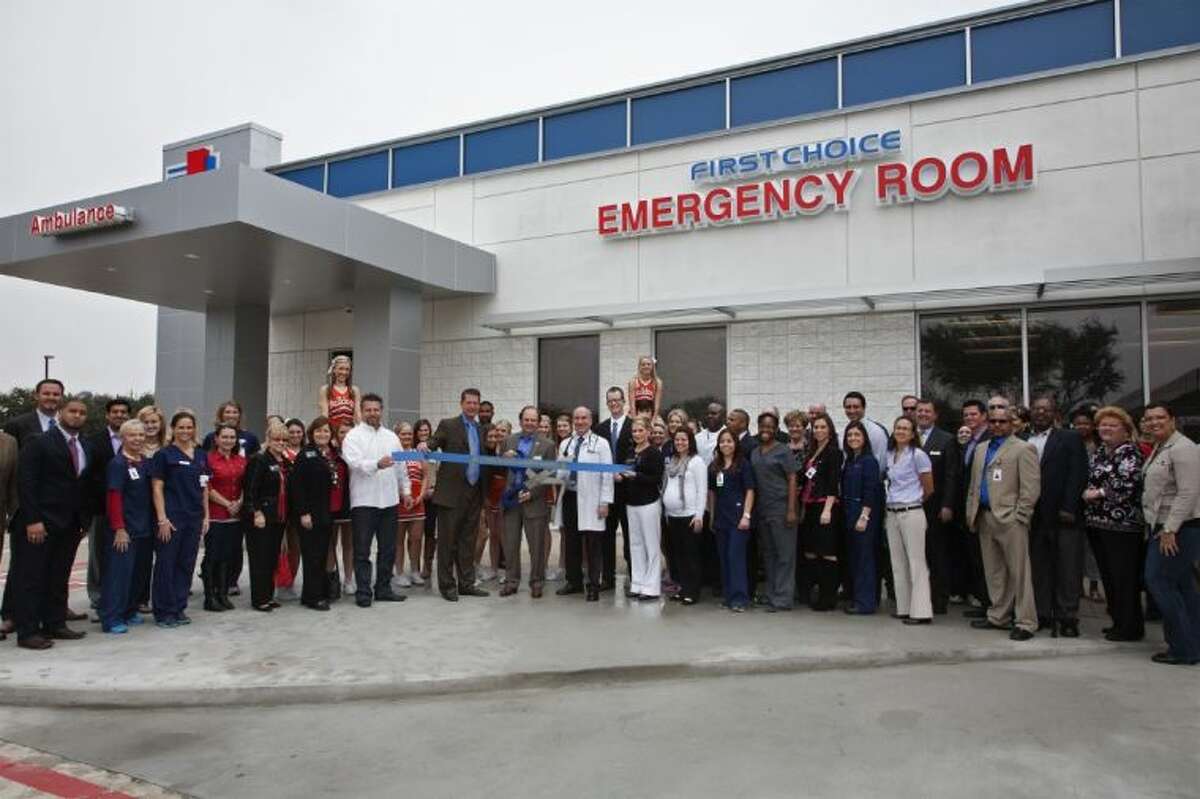 First Choice Emergency Room opened its 11th facility in the Houston area in La Porte over the weekend. To celebrate the opening of the new location the La Porte Chamber of Commerce conducted a ribbon cutting ceremony and the mayor of La Porte spoke. Also, members of the La Porte High School drum line and cheerleaders performed and were then presented a $5,000 check from First Choice ER.