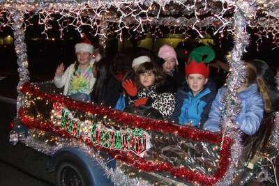 2022 Friendswood Christmas Parade Annual Lighted Christmas Parade Doesn't Disappoint