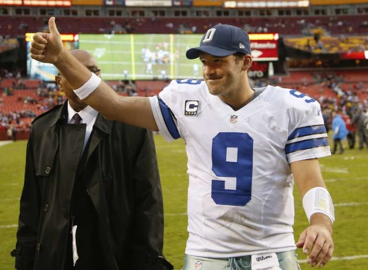 Dallas Cowboys quarterback Tony Romo injured his back in Sunday’s 24-23 victory over the Redskins. Kyle Orton is expected to start Sunday against the Philadelphia Eagles.