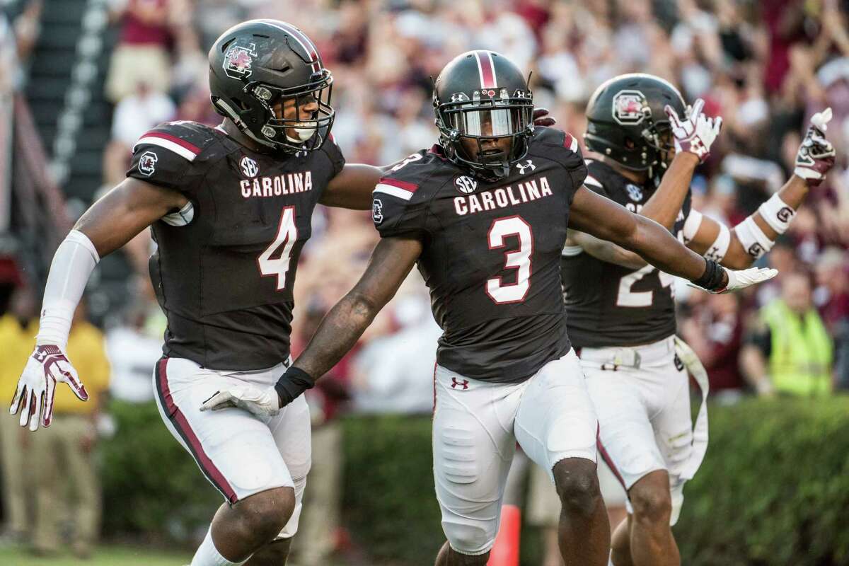 Ranking the richest college football teams in the nation