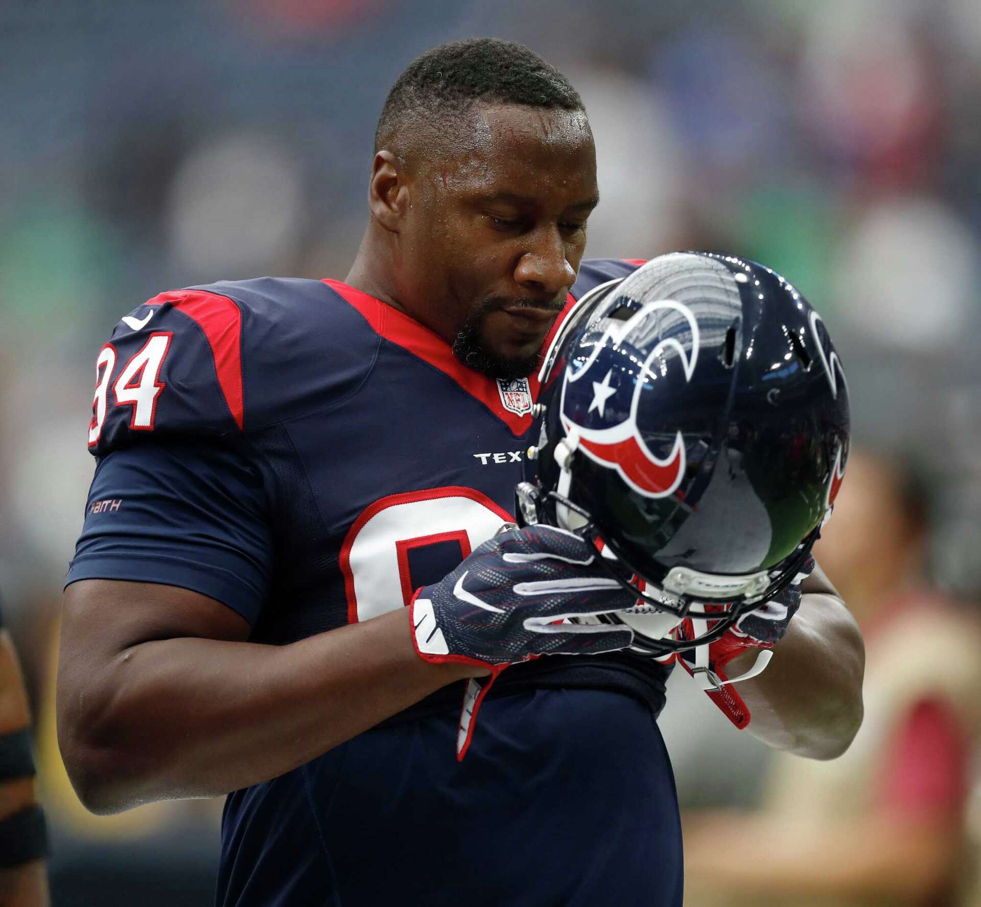 Texans vet Antonio Smith getting into playing shape