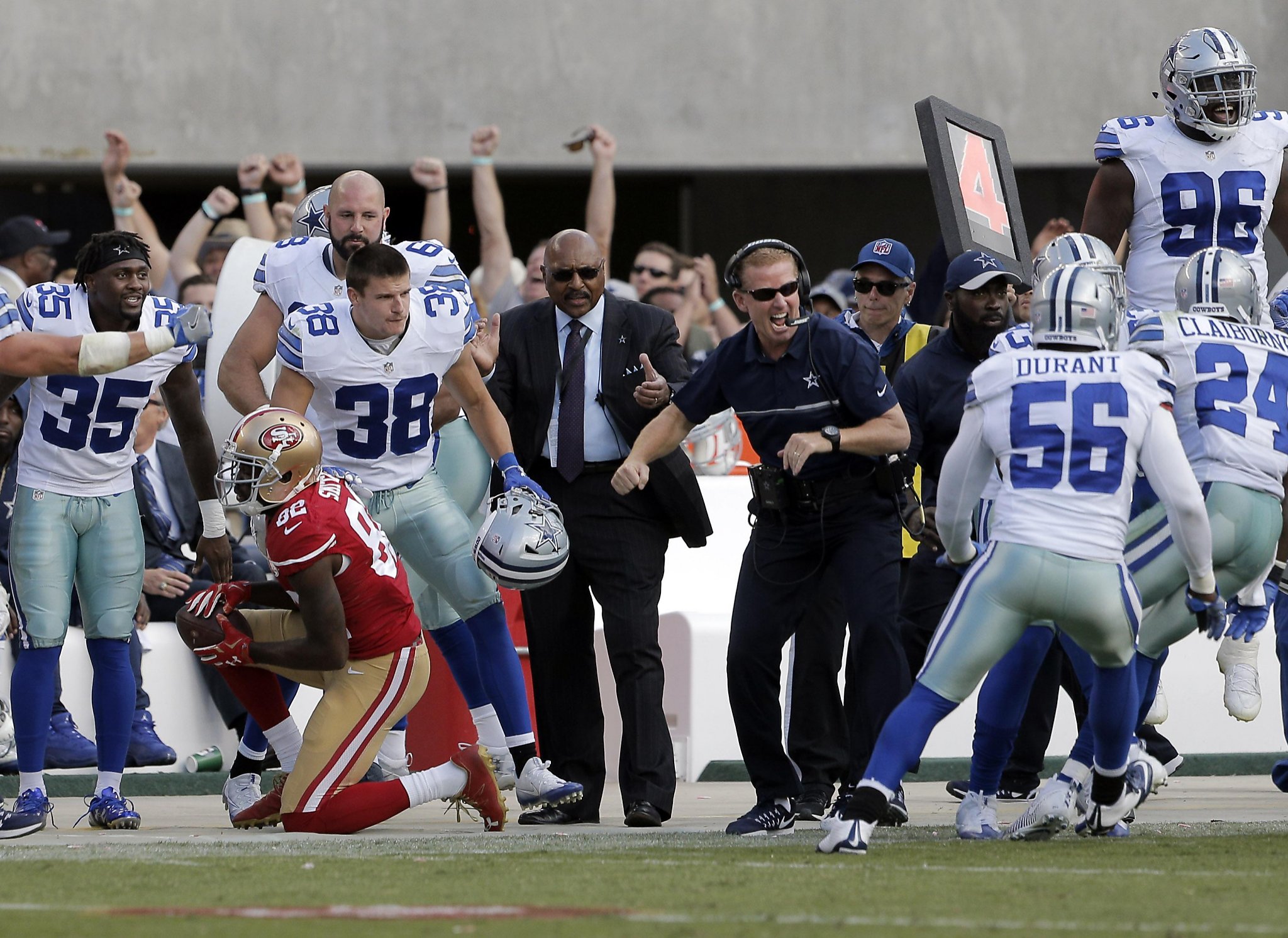 49ers players 'couldn't believe' how Cowboys fans took over Levi Stadium