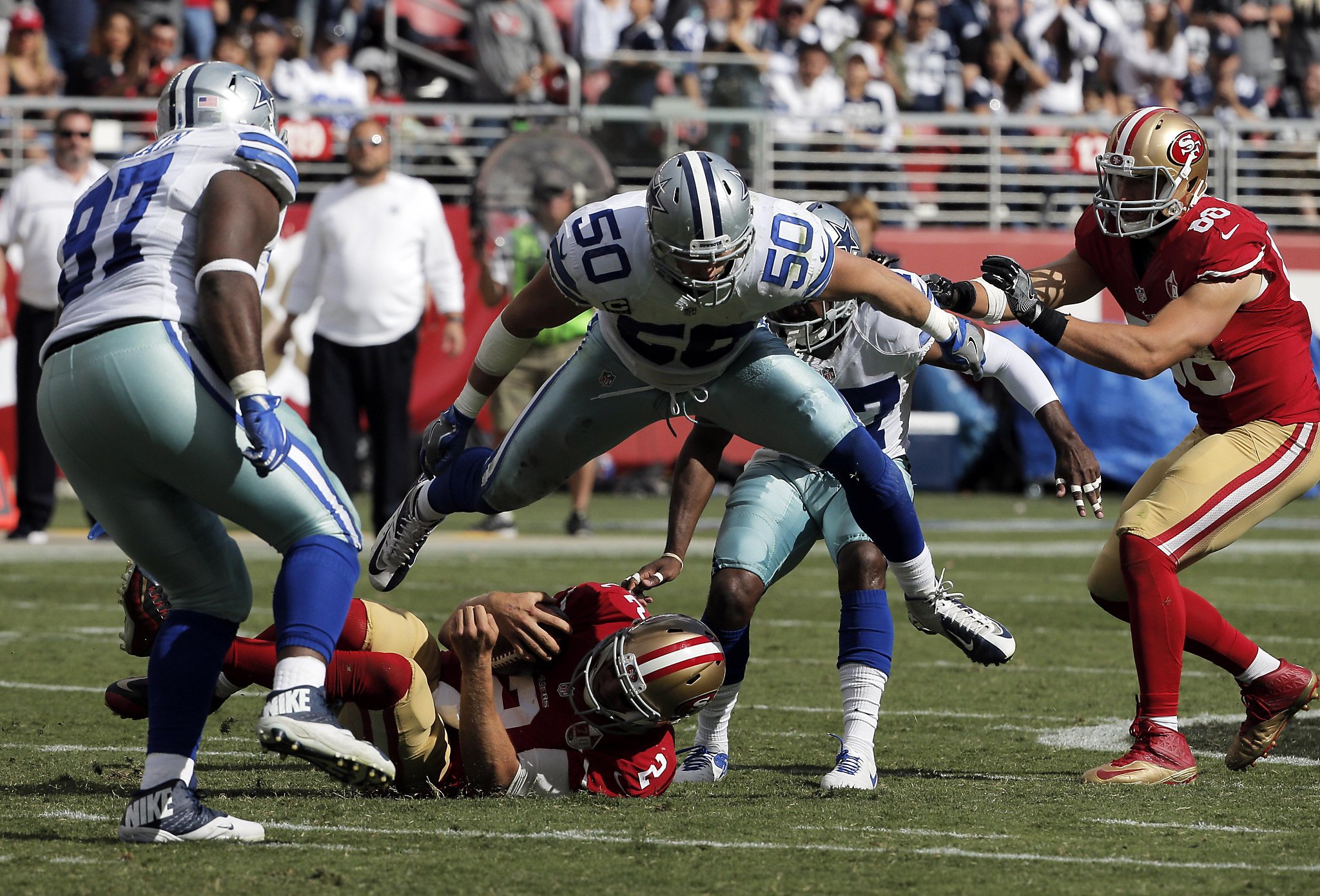 49ers players 'couldn't believe' how Cowboys fans took over Levi