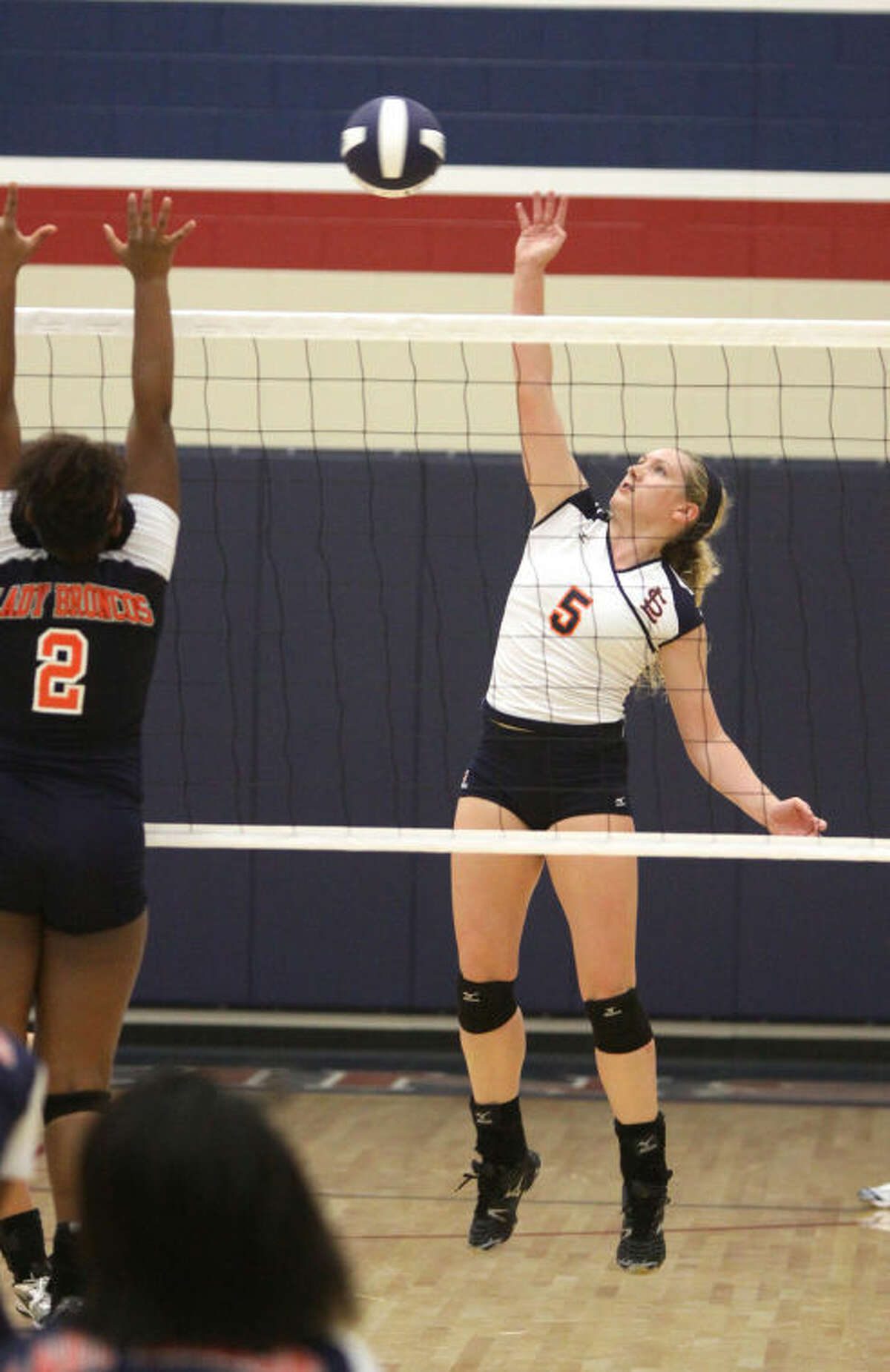 VOLLEYBALL Katy ISD finishes strong at BSN Classic