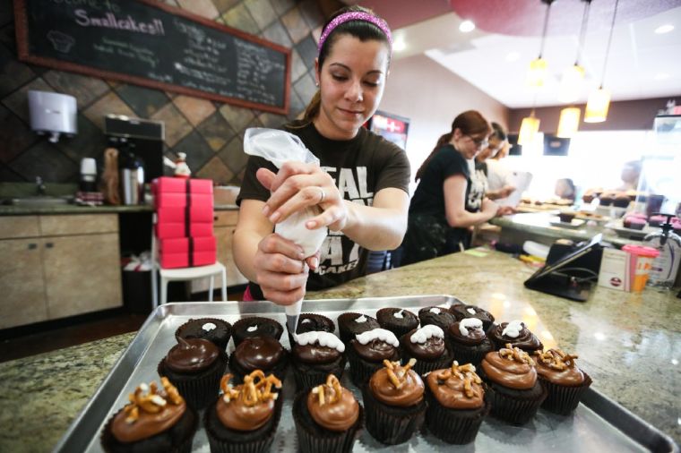 Smallcakes Houston helps local Girl Scouts