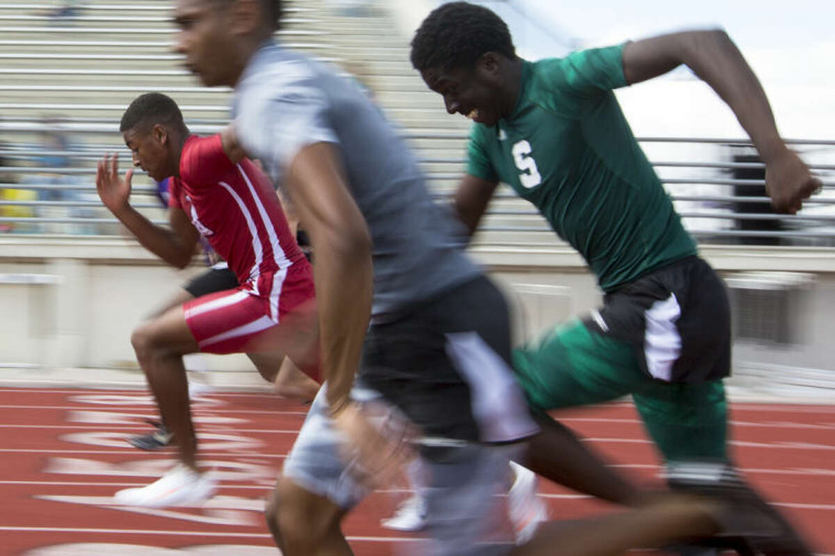 TRACK AND FIELD Summer Creek wins boys crown at Sam Mosley Relays