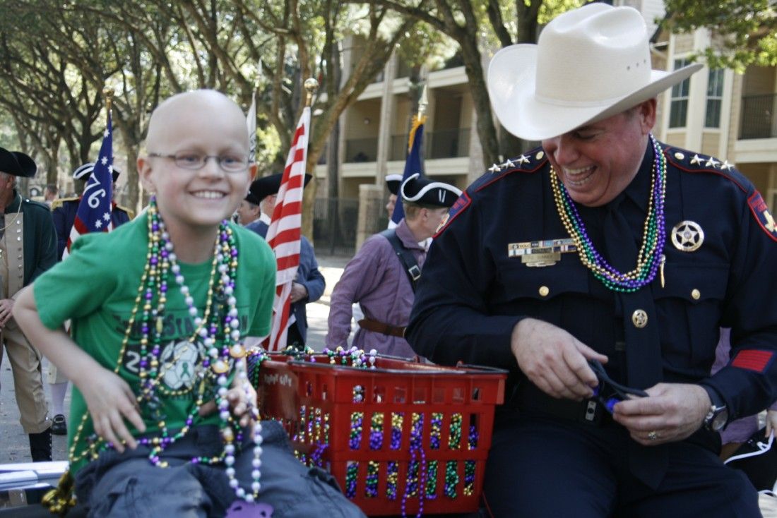 mardi gras parade houston 2025