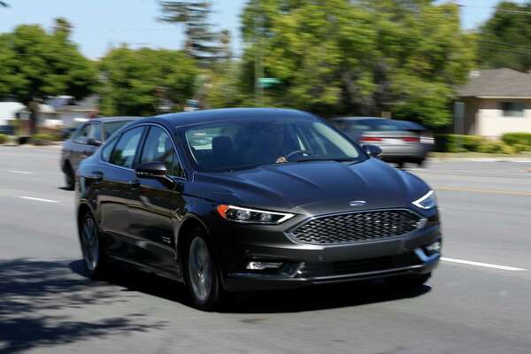 Us Probes Ford Vehicles For Steering Warning Light Problems Us Probes Ford Vehicles For Steering Warning Light Problems