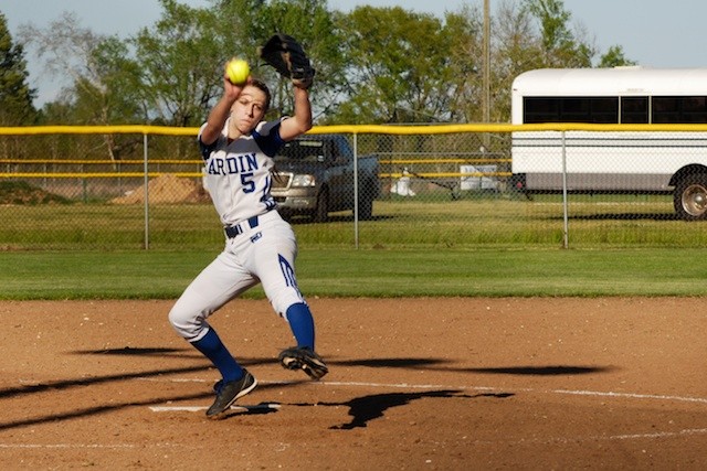 Hardin Lady Hornets Have Hard Knights