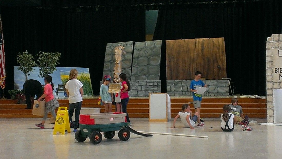 Creating for Care at Deerwood Elementary benefits the Periwinkle Foundation