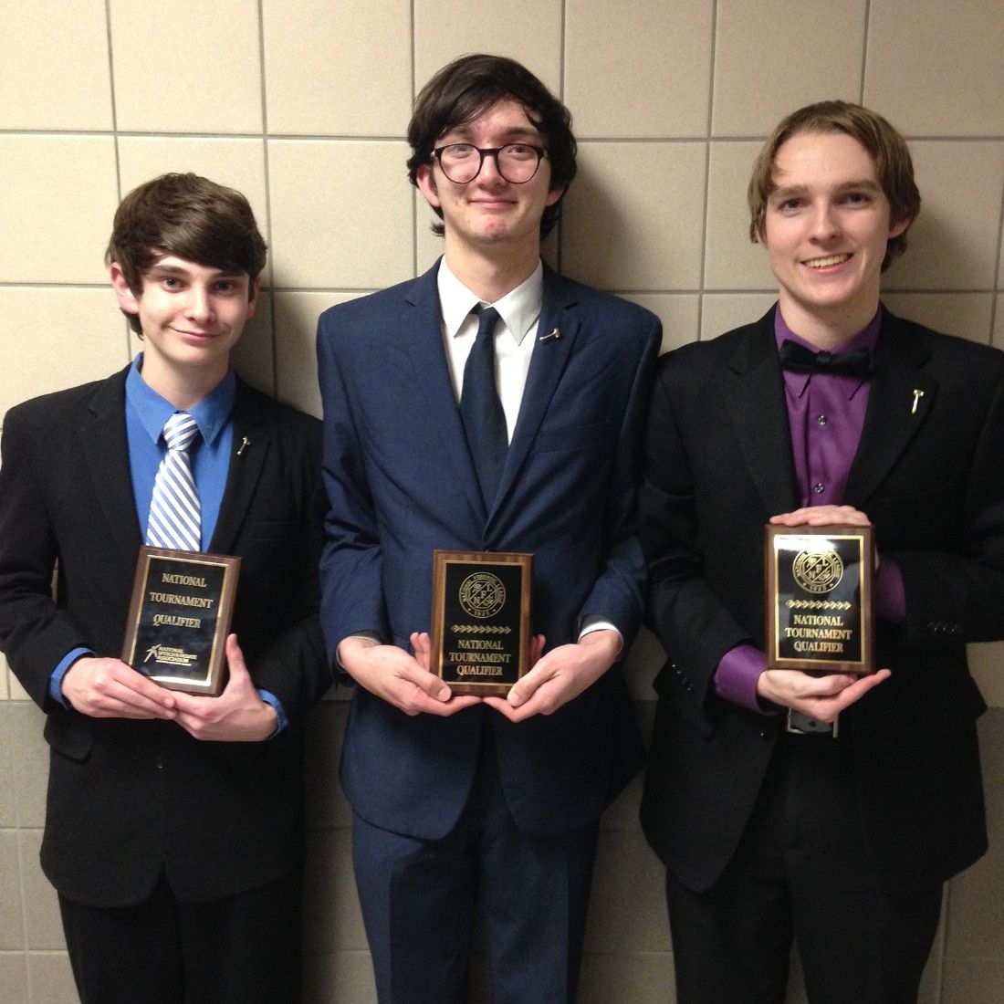 Twelve ISD Students Qualify for National Speech and Debate Tournament