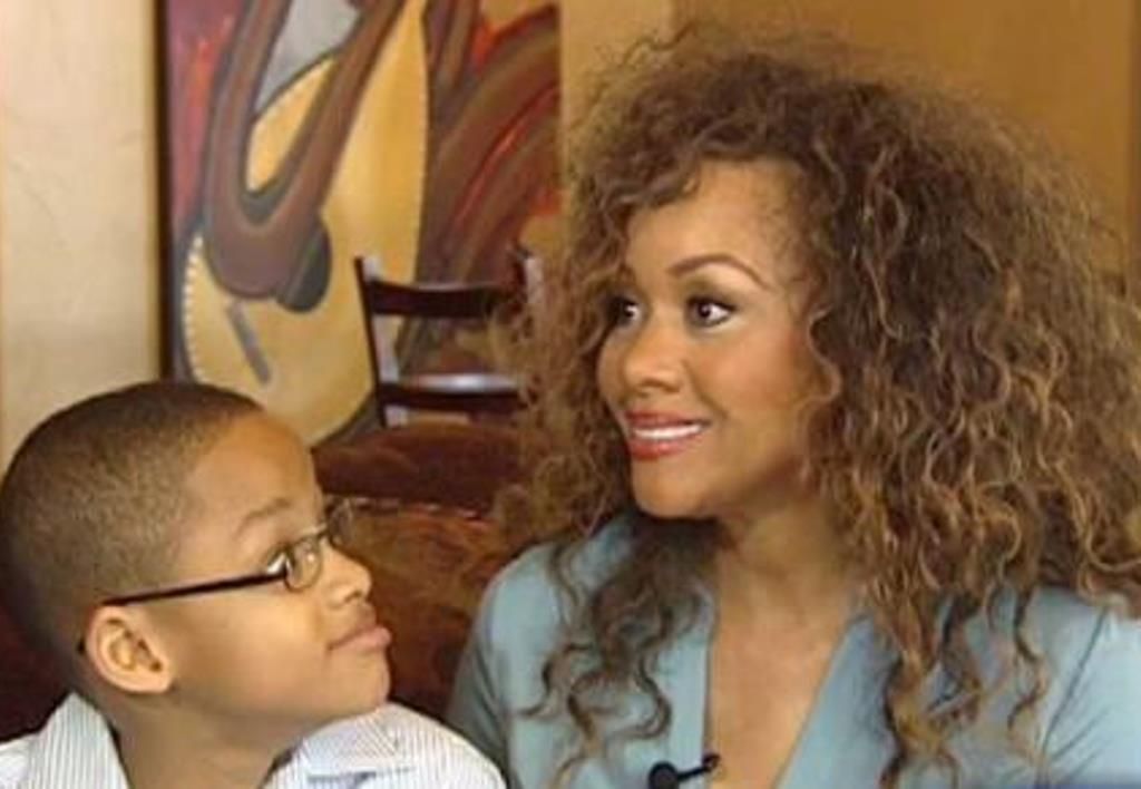 Unique Urban Rocks jewelry offers ffts that five and educate for