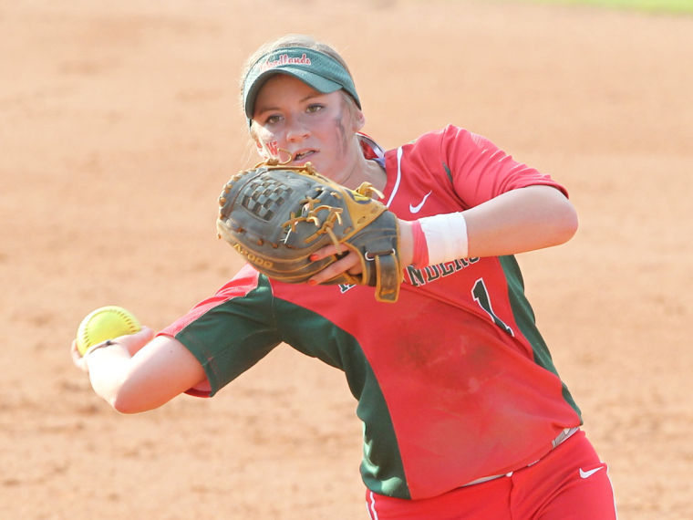 SOFTBALL: Woodlands duo named MaxPreps Underclass All-Americans