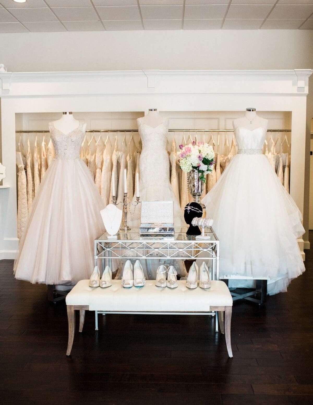 Kingwood’s Whittington Bridal inducted into The Knot Best of Weddings