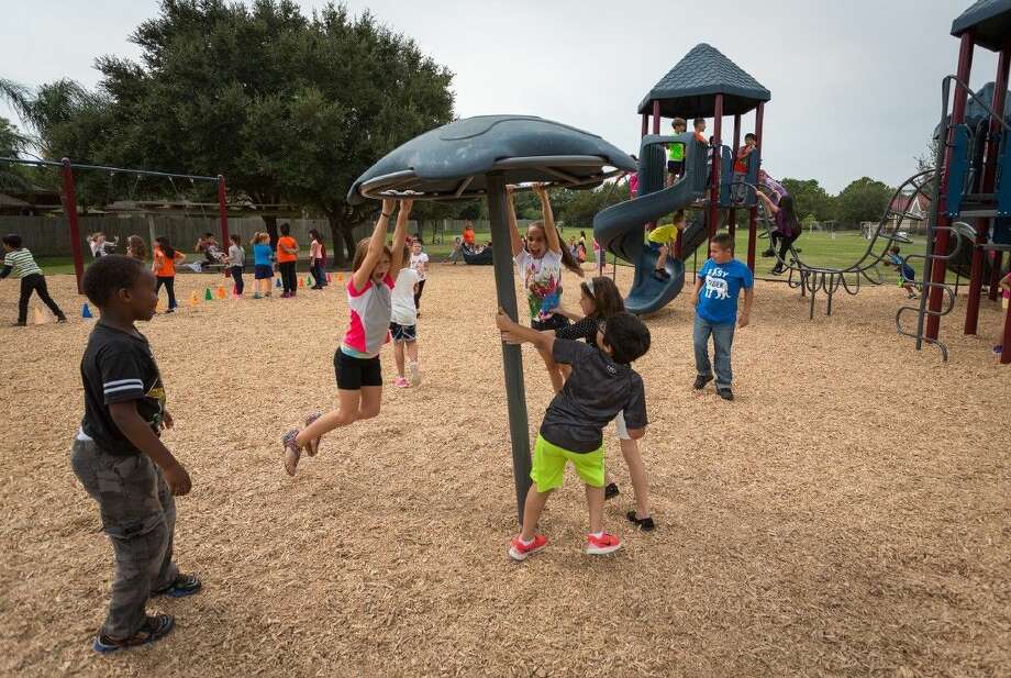 Brookwood Elementary unveils unique playground Houston Chronicle