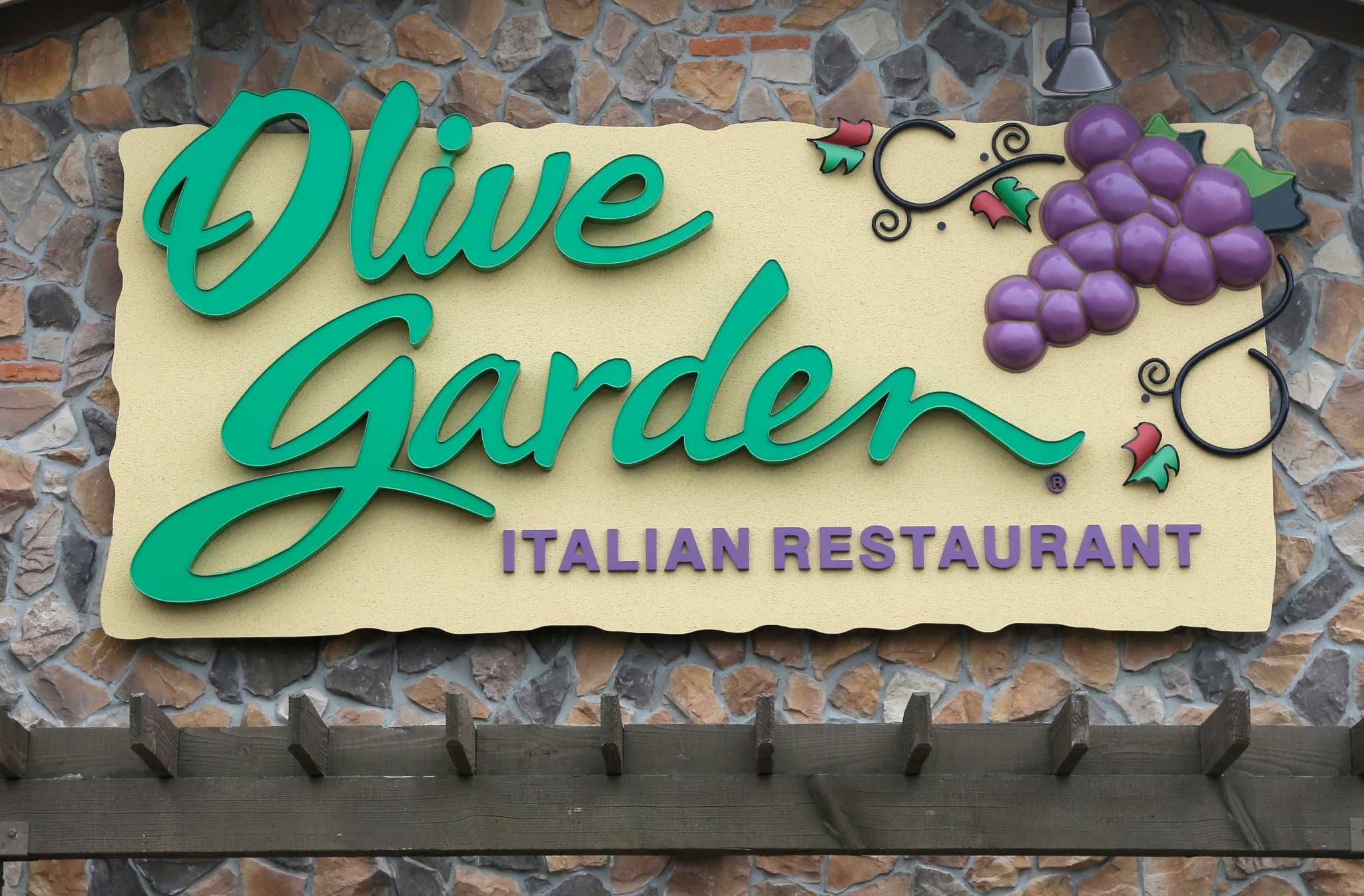 Olive Garden's Parent Planning To Serve Up 100 New Restaurants as It Sees  Double-Digit Sales Growth