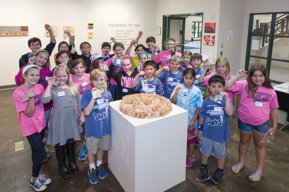 humble-isd-elementary-students-tour-college-art-gallery-houston-chronicle