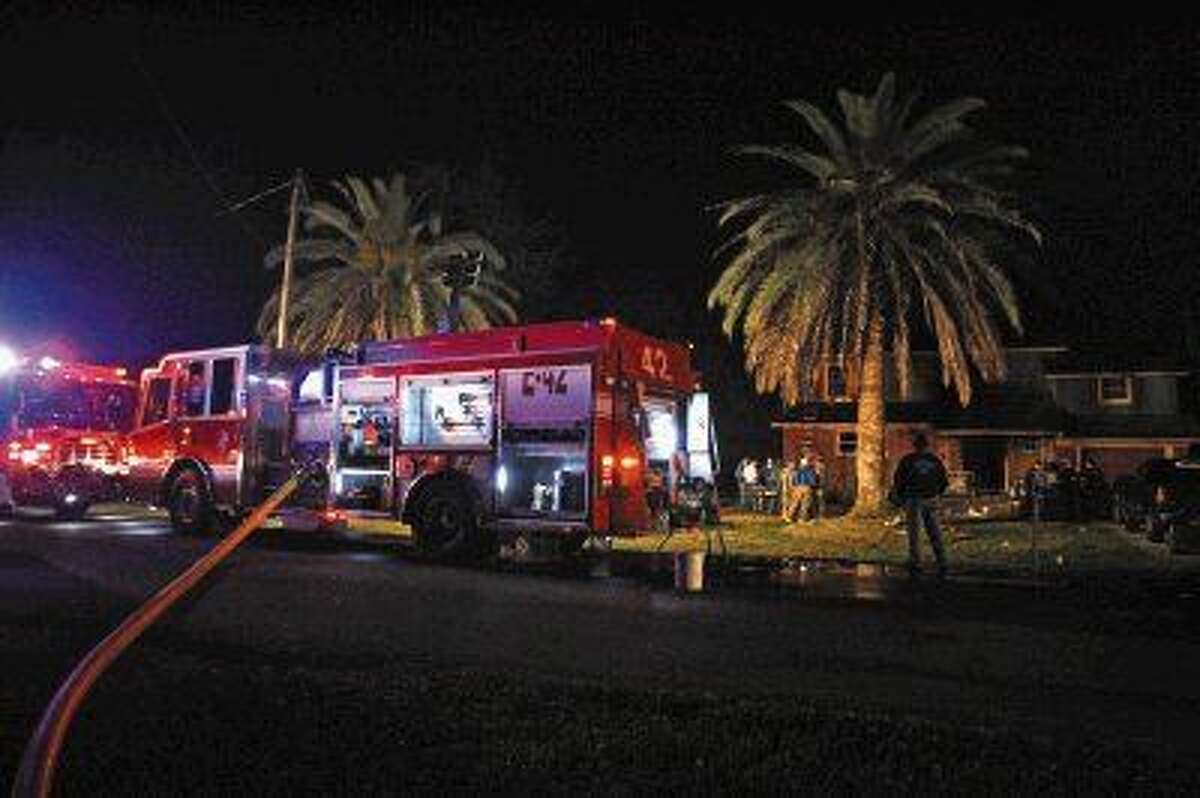 Pasadena House fire claims two lives