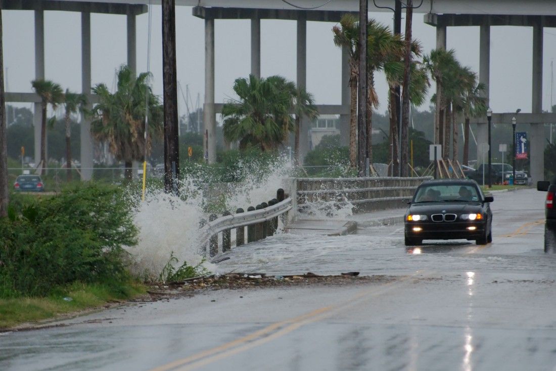 Bill nears landfall, rising water reported in Seabrook