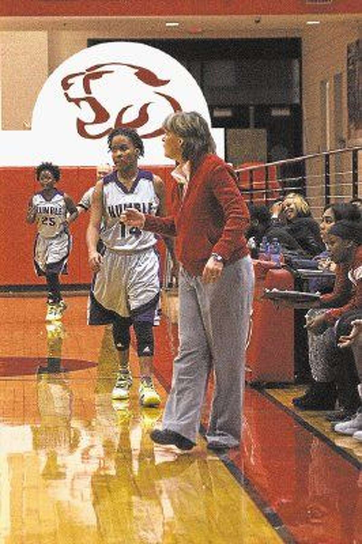 feature-trotter-s-journey-back-to-basketball