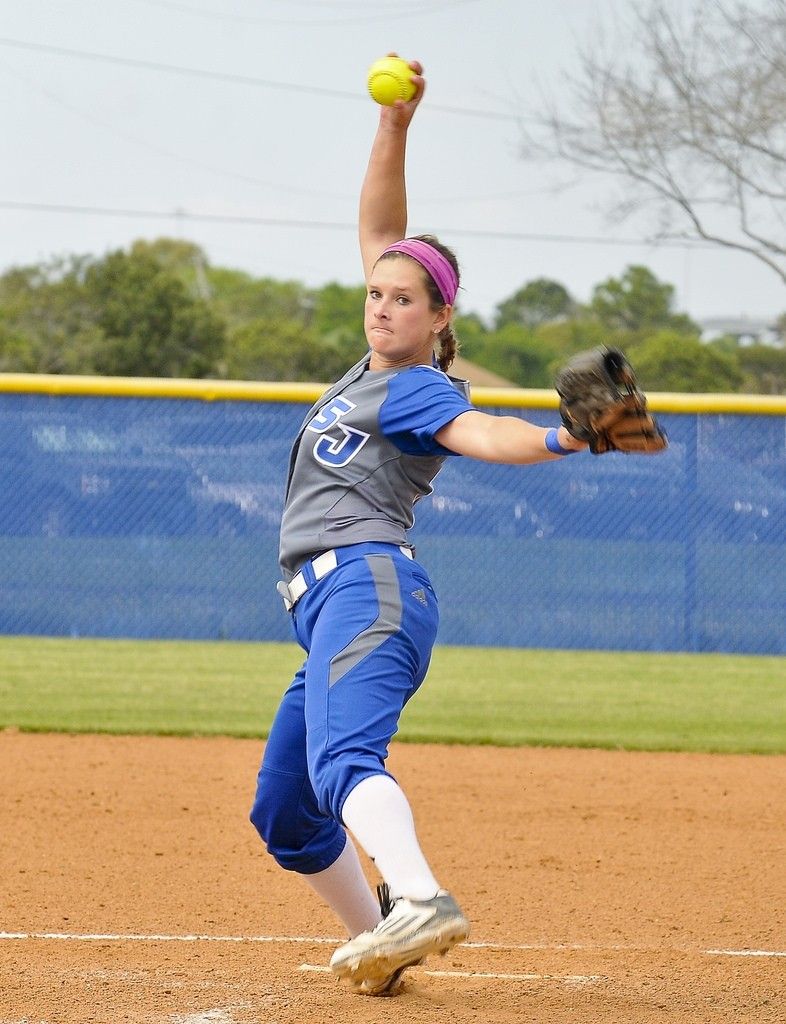 San Jac softball team heads to 2015 NJCAA regionals