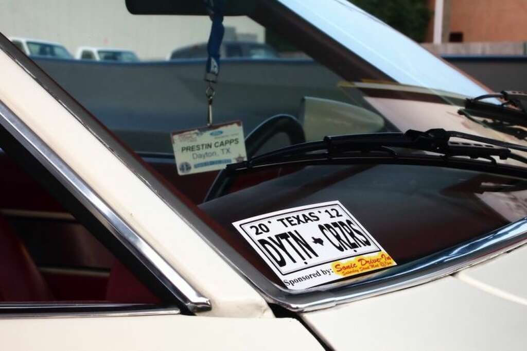 dayton cruizers bond over love of cars houston chronicle harris county flyers on windshields