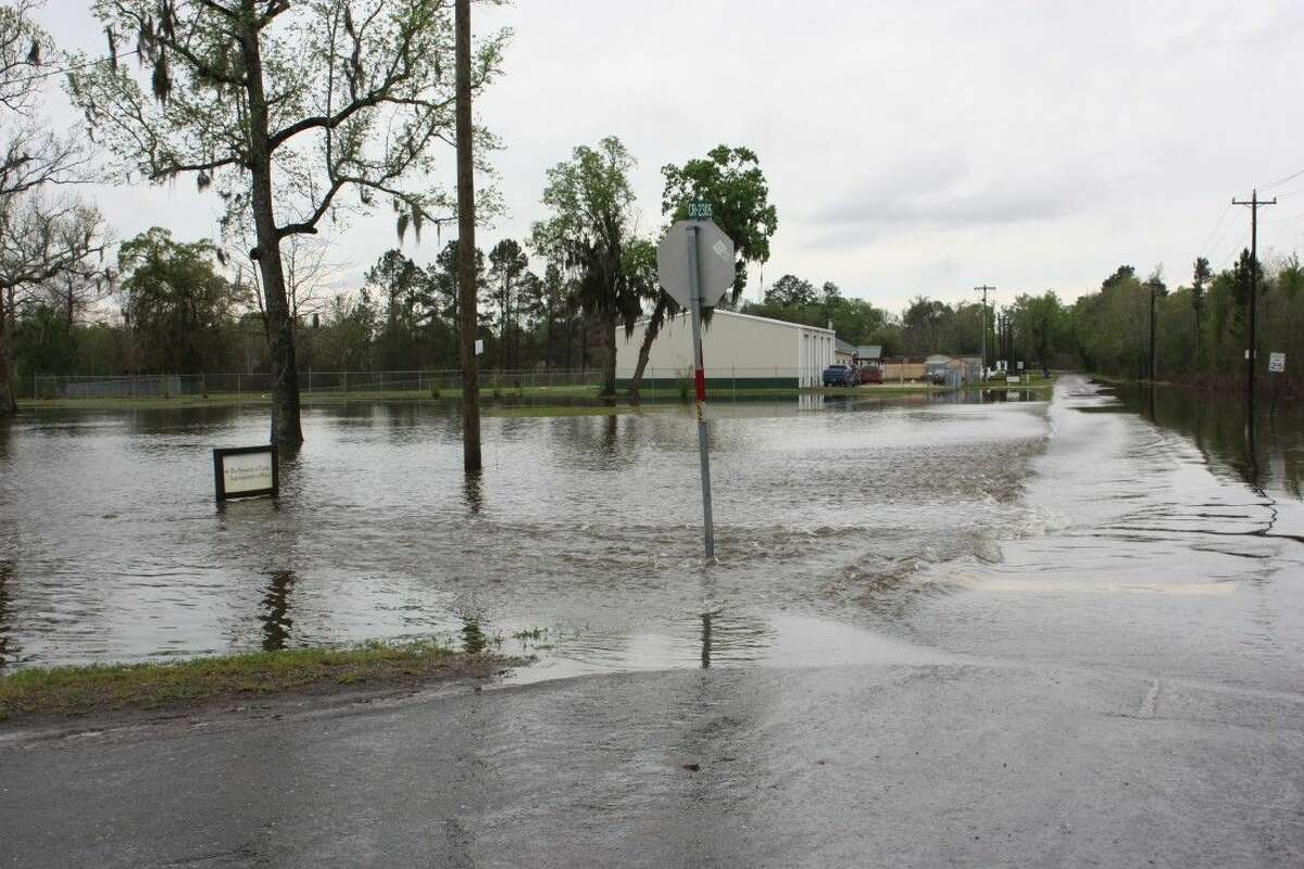 Officials Monitoring Rising Trinity River Levels