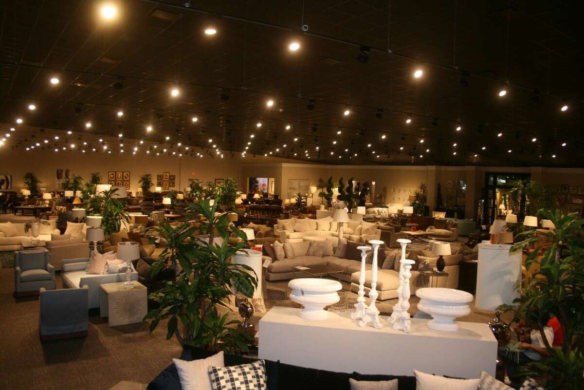 Gallery Furniture opens largest Houston showroom