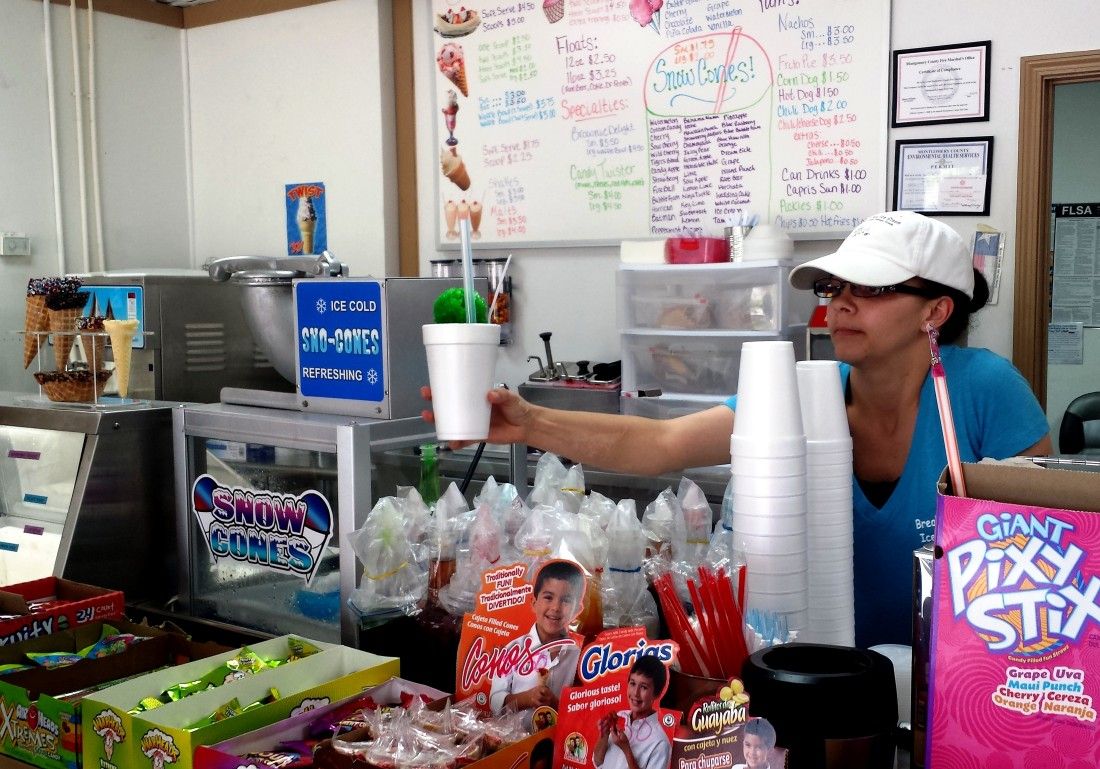 New Caney ice cream parlor strives to “spoil your sweet tooth”