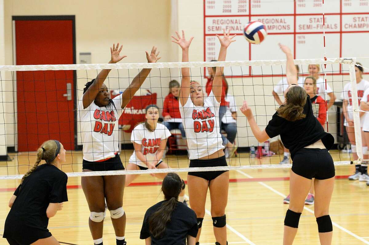 Katy ISD volleyball teams begin season Aug. 1011