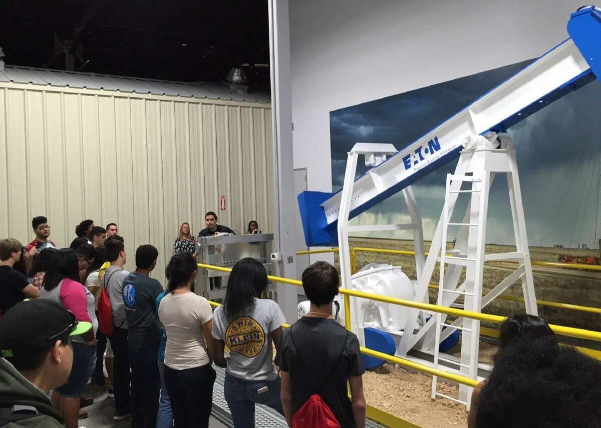 Klein and Houston ISD high school students attending a Project GRAD college and career institute at Lone Star College-University Park visit Eaton’s Houston Experience Center for an overview of the energy industry.