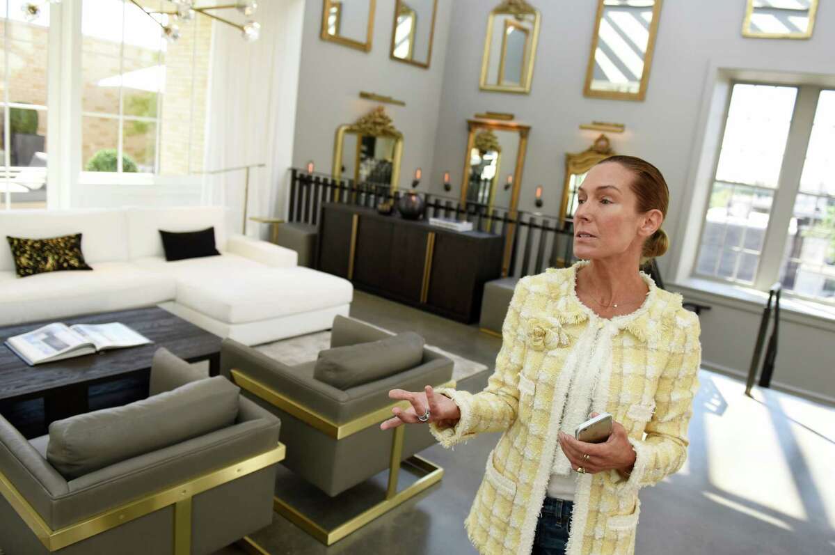 Restoration Hardware Greenwich adds modern line, design tools