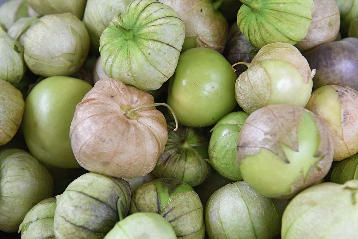 Exrestaurant pros flee kitchen for peace of farm