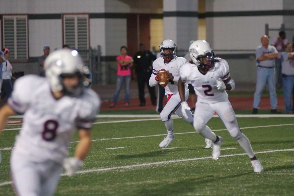 Football Dawson faces another big task against Manvel
