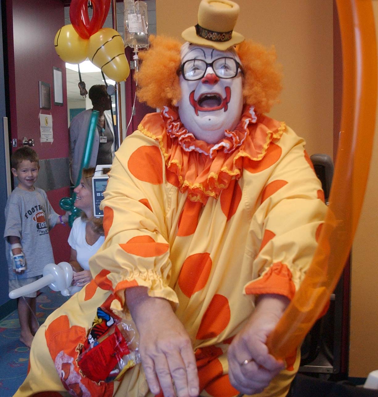 Clown threats frustrate local performers aiming to 'make America grin ...