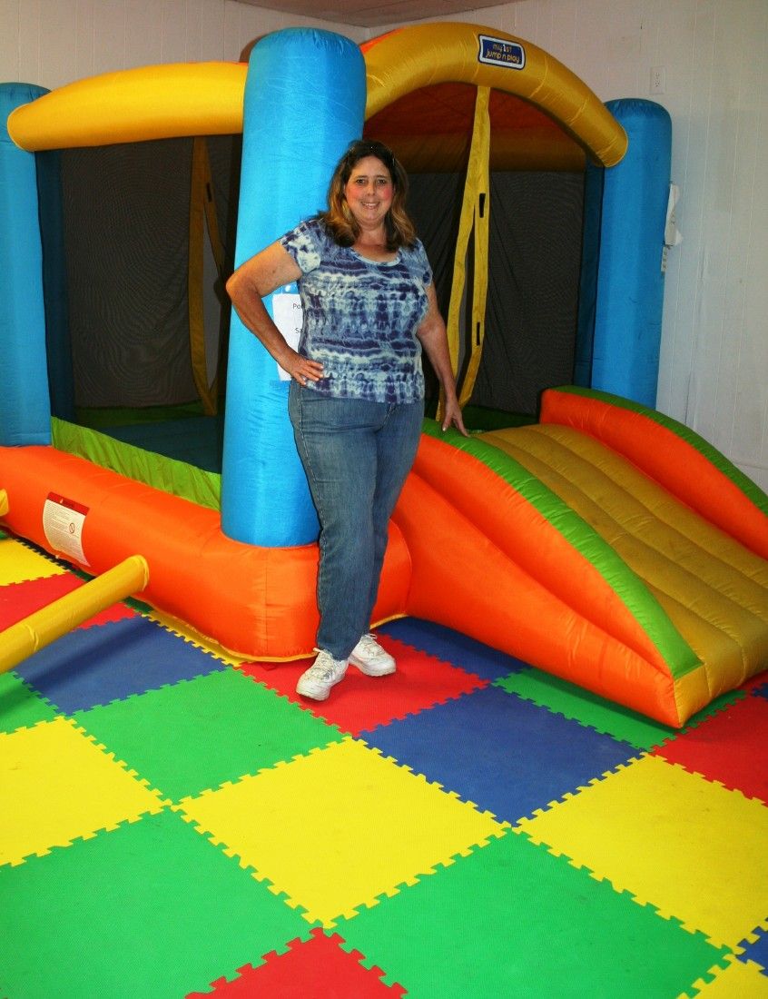 New Caney ice cream parlor offers ‘break time’