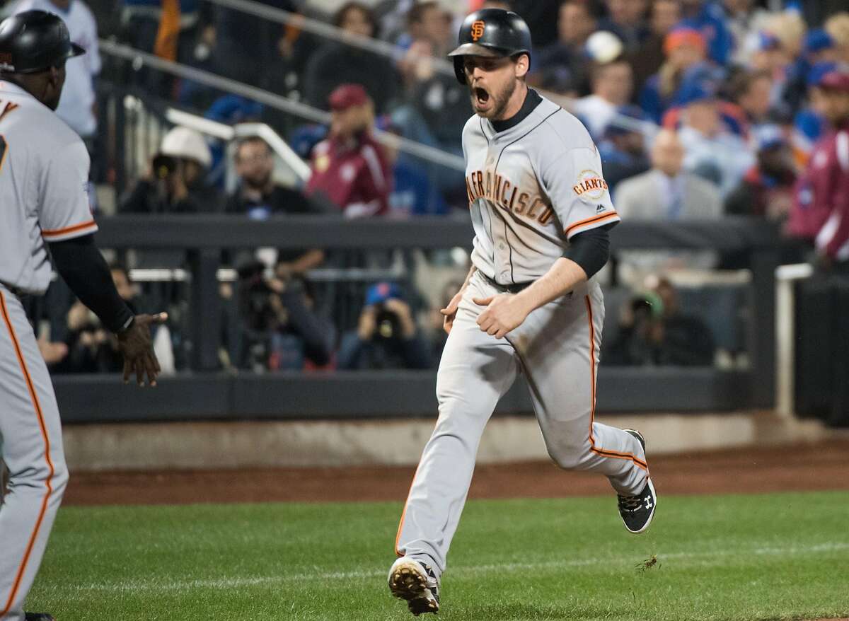 Fashion Alert: Madison Bumgarner cuts his hair and seemingly travels back  in time