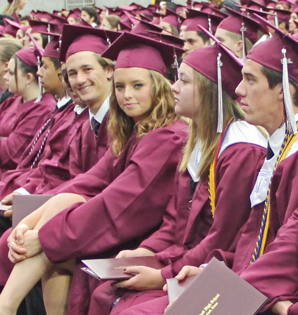 Pearland ISD Trims School Year By 1 Week Changes Graduation Date Pearland ISD Trims School Year By 1 Week Changes Graduation Date