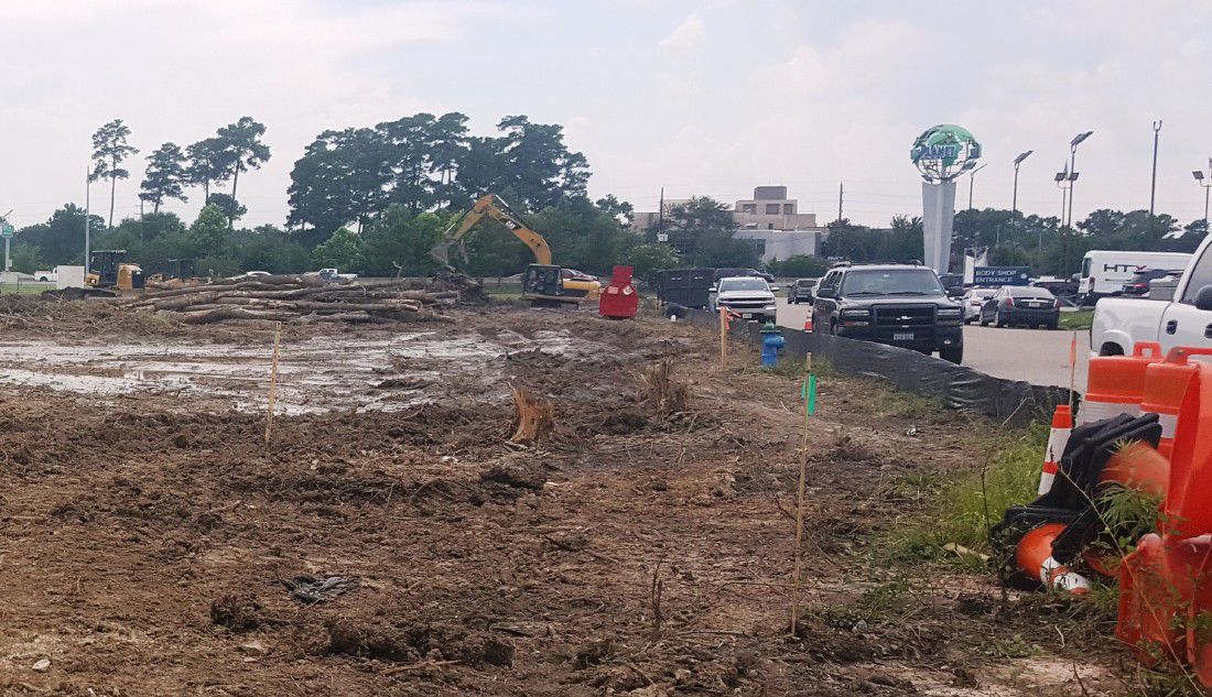 Land cleared to begin construction of Humble Rooms To Go