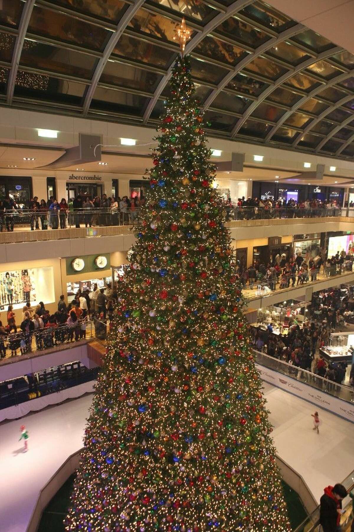 The Galleria lights 55foot Christmas tree during annual Ice Spectacular